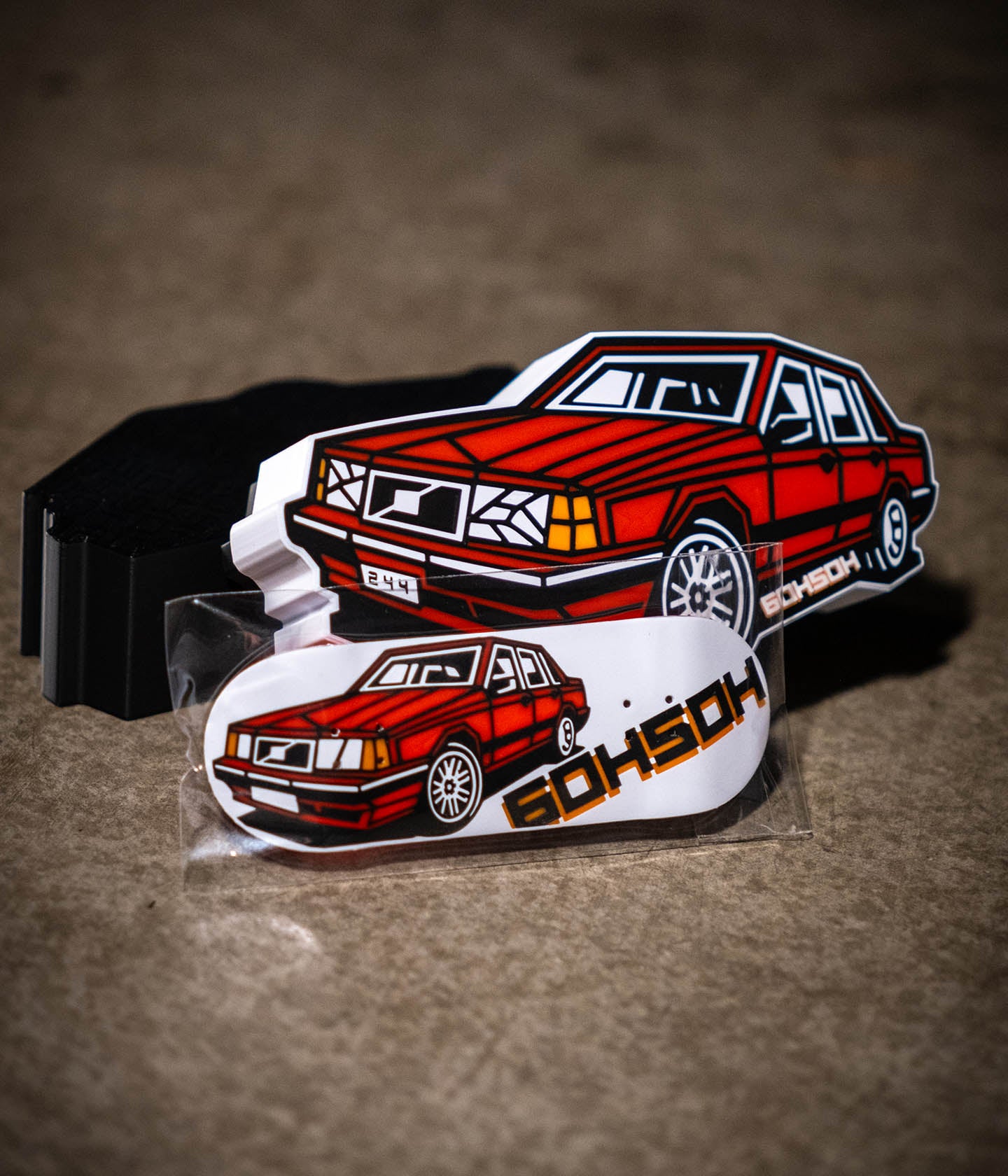 LIMITED EDITION GARAGE SERIES – 1/4 - VOLVO 244 GL