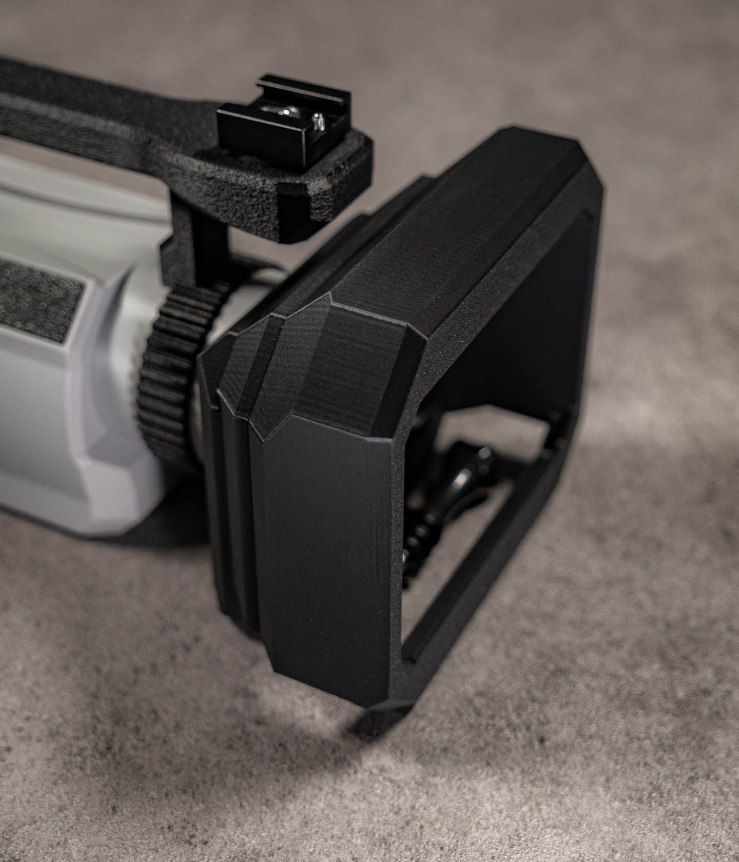 MINI VX™ LRG FRONT HOOD